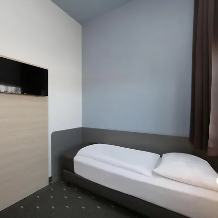 Berlin-airport Hotel