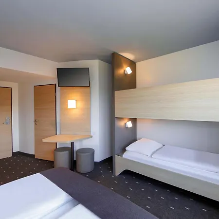 B＆b ベルリン エアポート 3*