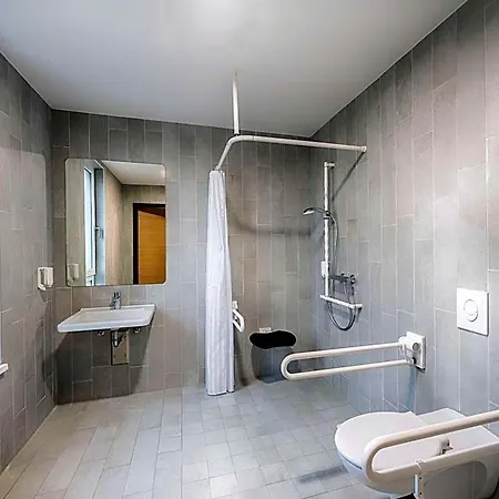 Berlin-airport Hotel 3*