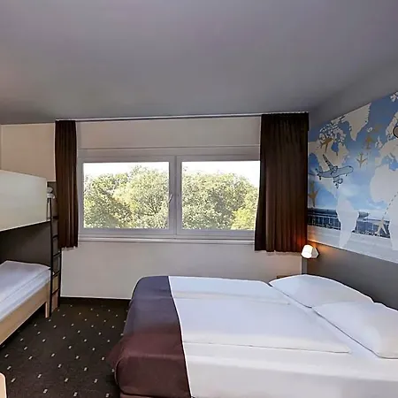 Berlin-airport 3* Schoenefeld